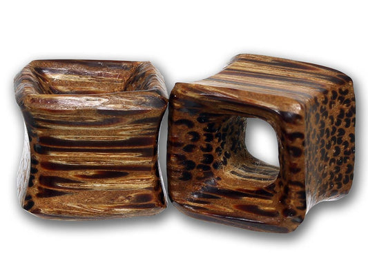 Double Flared Viereck Flesh Tunnel Coconut Wood 11 - 25 mm - Ohrschmuck